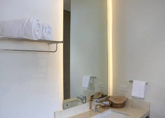 Brand New With Rooftop Pool * Cozumel