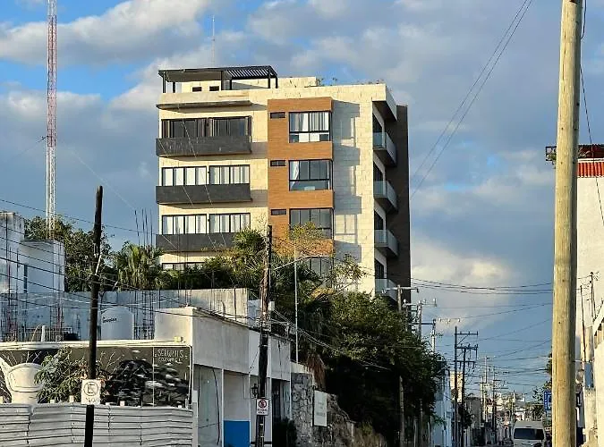Brand New With Rooftop Pool Ferienhaus