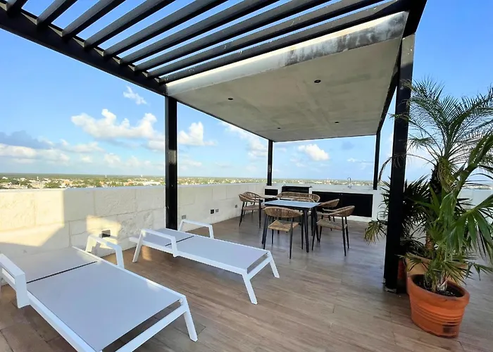 Brand New With Rooftop Pool *