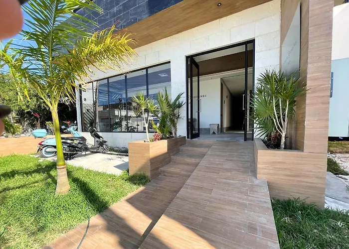 Brand New With Rooftop Pool