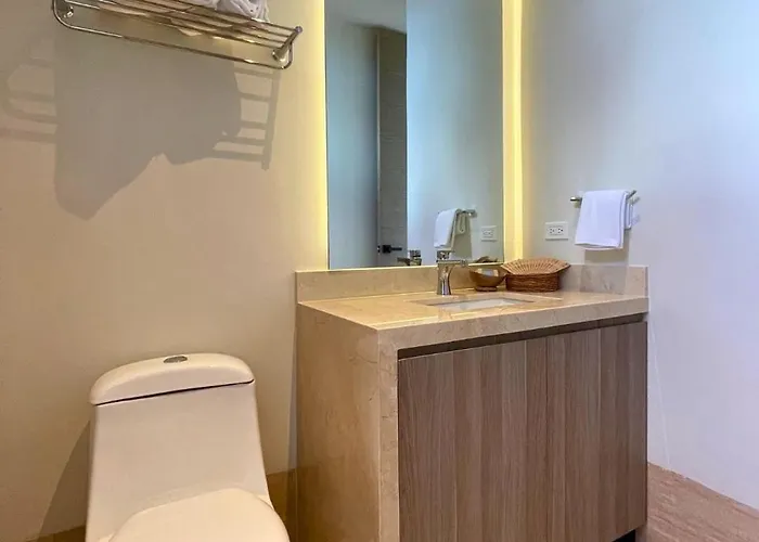 Brand New With Rooftop Pool Cozumel